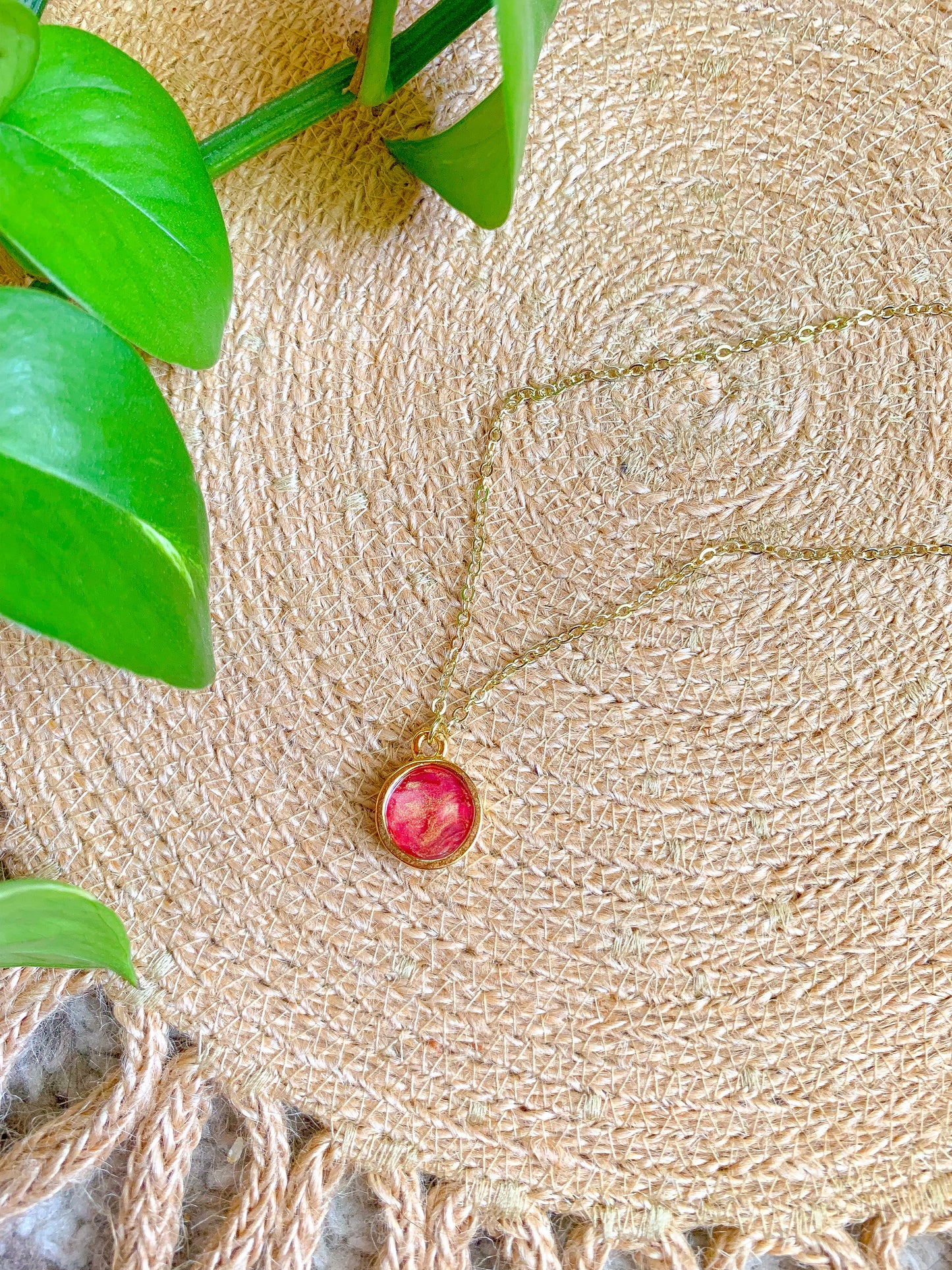 Maroon Marble Necklace