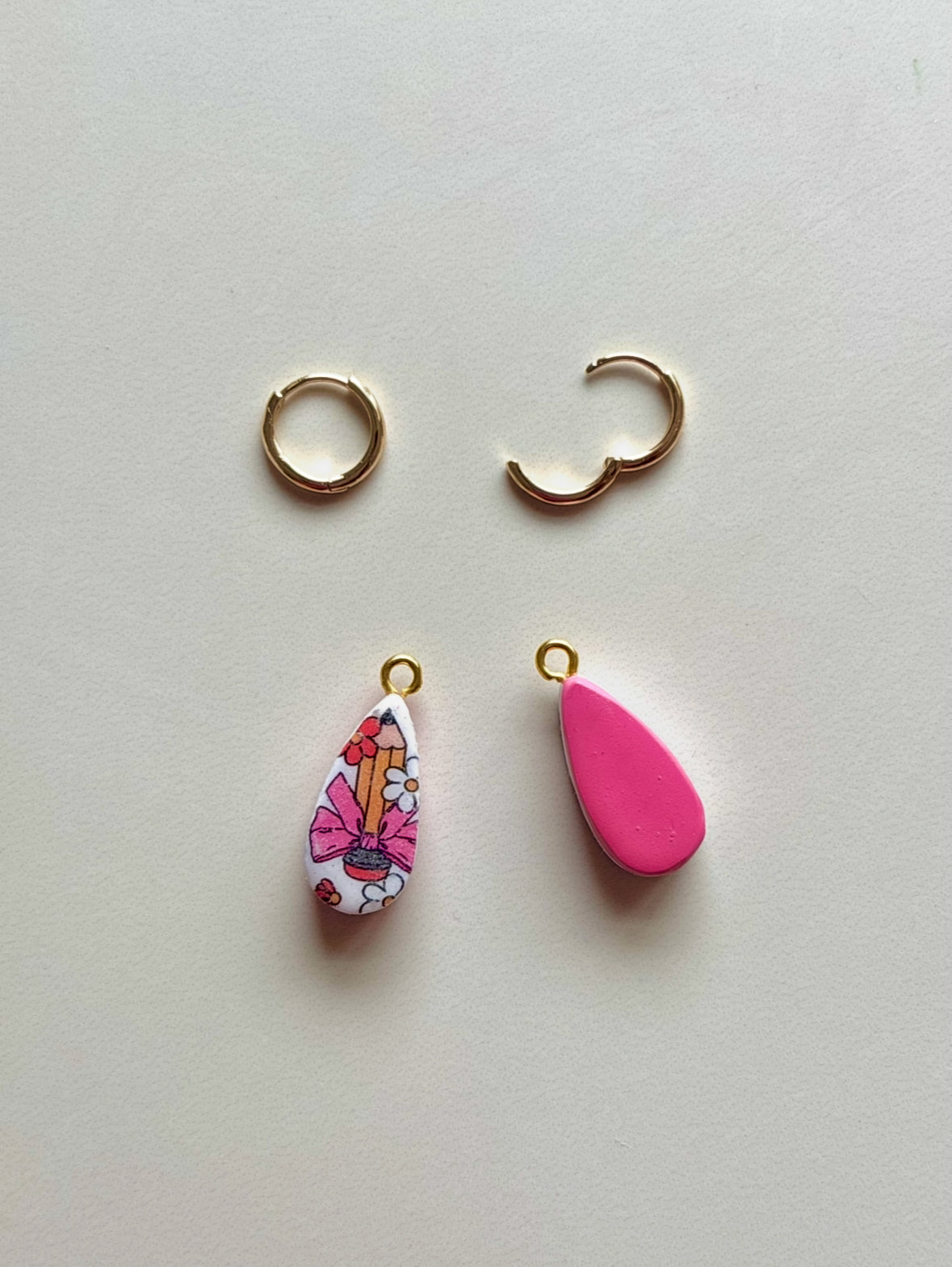CHARM BAR Reversible Pencil Bow Charms