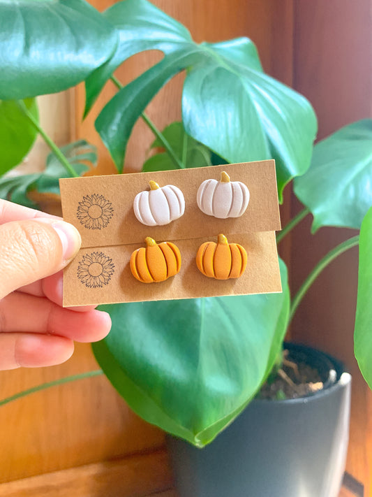 Pumpkin Studs