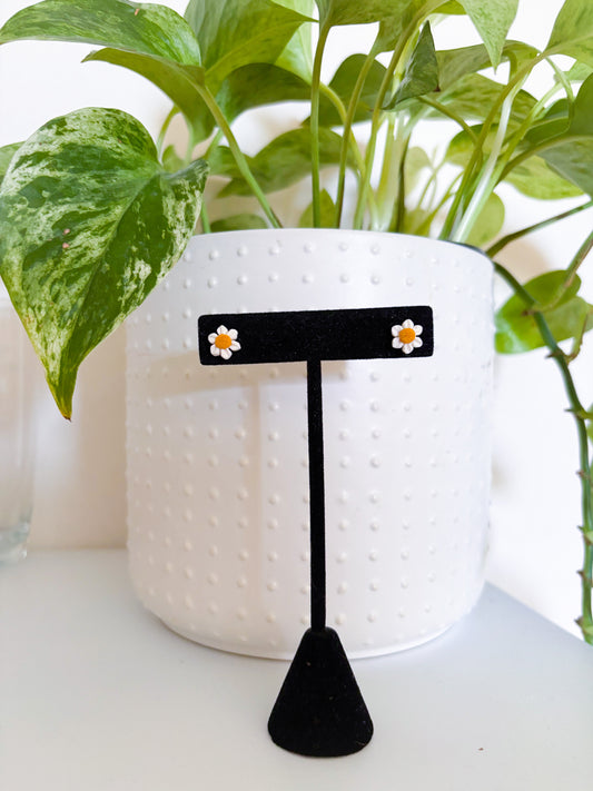 Mini Daisy Studs