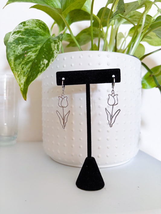 Silver Tulip Huggies