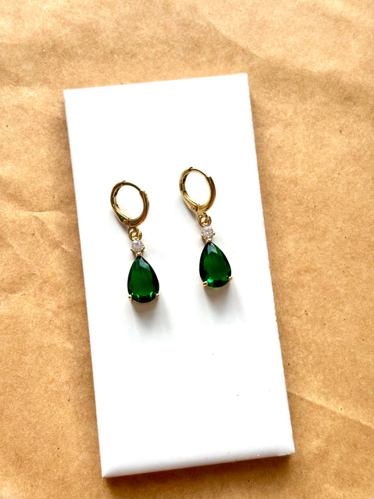 Green Chrystal Teardrop Huggies