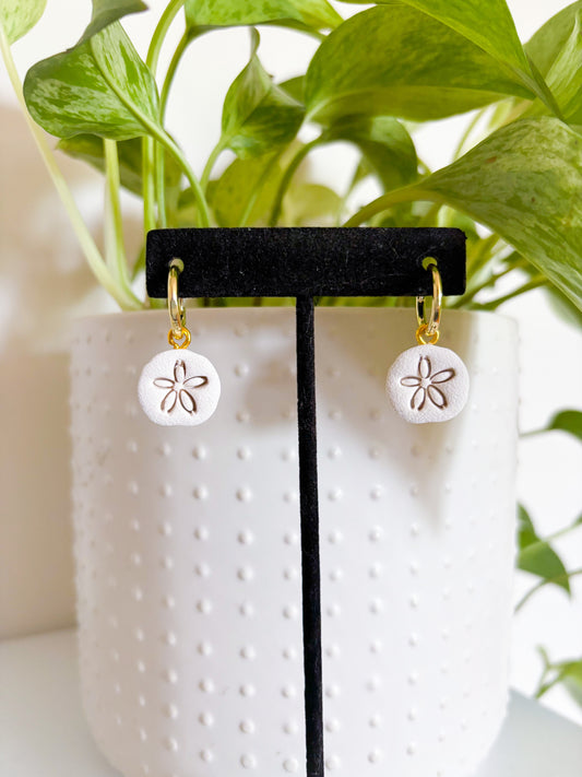 CHARM BAR Sanddollar Charms