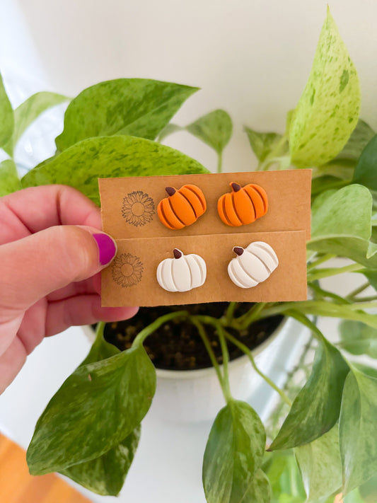 Pumpkin Studs