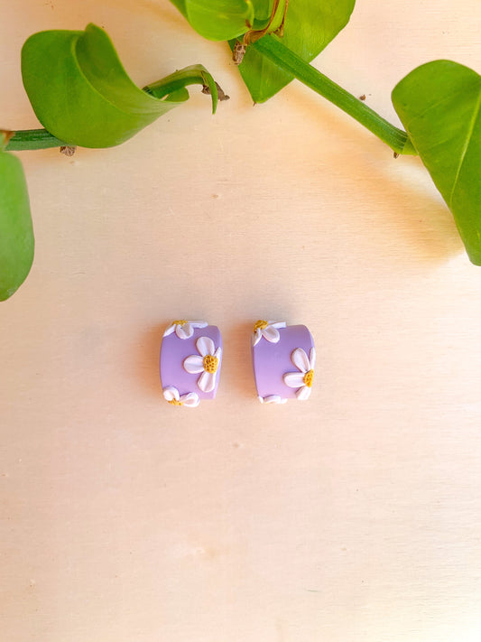 Lavender Daisy Huggies